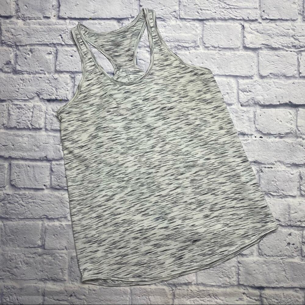 Lululemon Essential Tank in Tiger Space Dye Black White